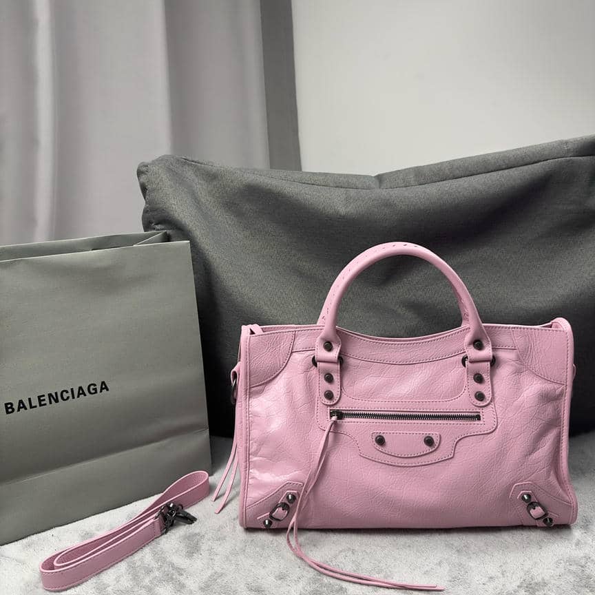 Moto Bag Cracked Leather-8